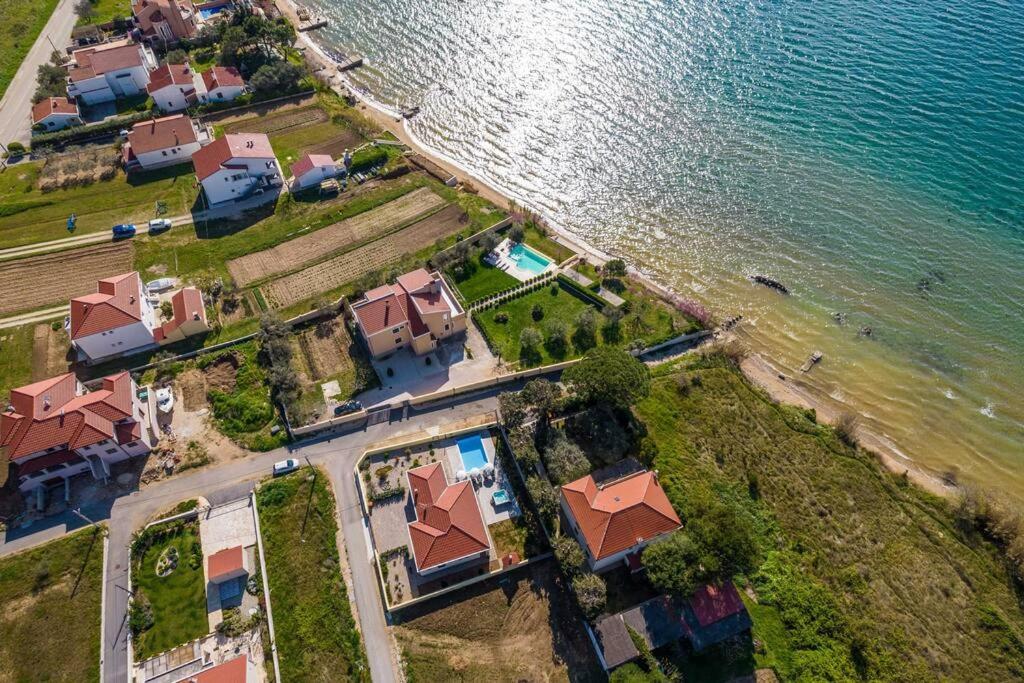 Villa Mattina, With Heated Pool And Jacuzzi Privlaka  Dış mekan fotoğraf